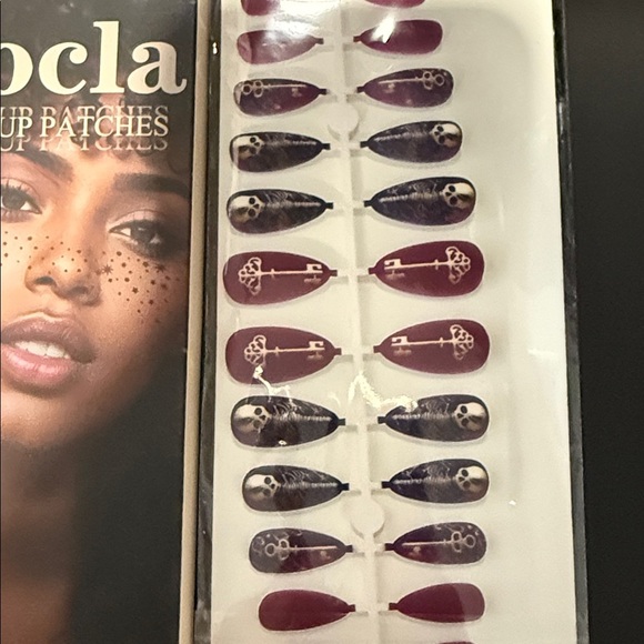 Rocla Makeup Patches and Halloween False Nails Set nwt. You get all 3! - Picture 4 of 4